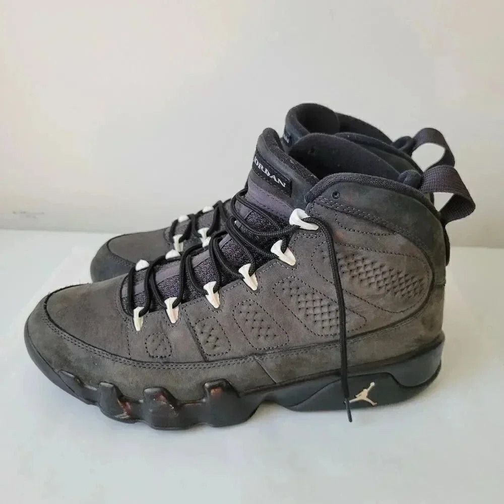 Air Jordan 9 Retro Anthracite Size 8.5 302370-013